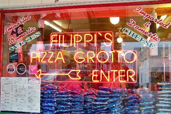 Filippi's Pizza Grotto